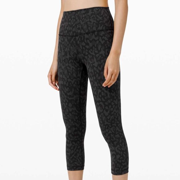 lululemon athletica Pants - Lululemon Wunder Train High-Rise Crop Size 12